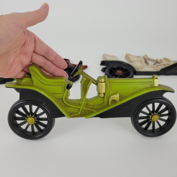 Midwest Cast Metal Wall Decor 3 American Cars - Picture 2 of 9